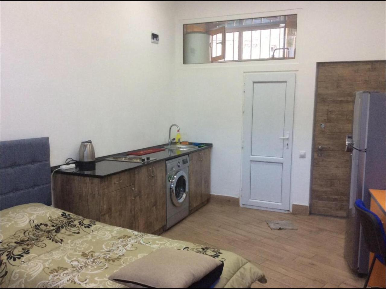 Apartment 18 Saryan Yerevan Bagian luar foto