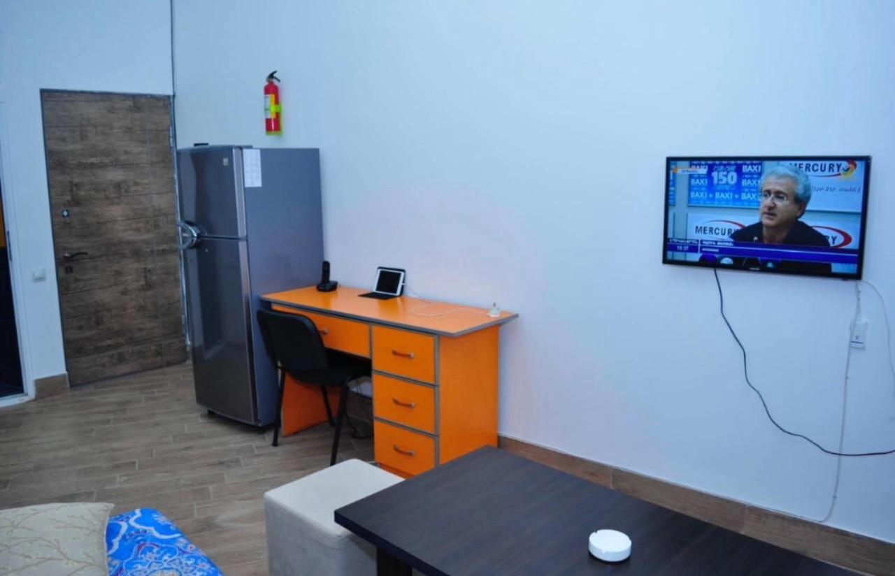 Apartment 18 Saryan Yerevan Bagian luar foto