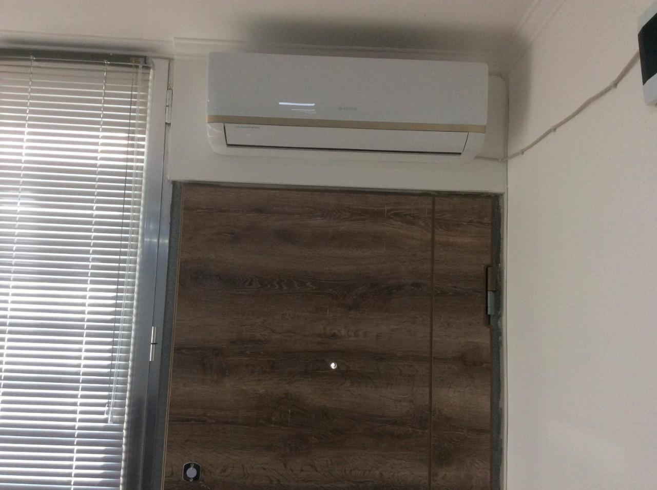 Apartment 18 Saryan Yerevan Bagian luar foto